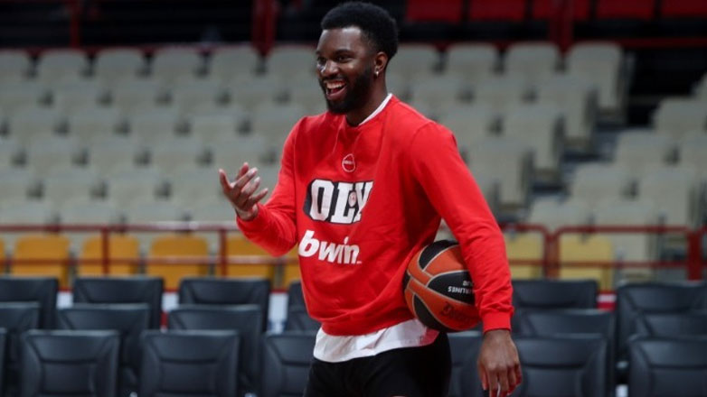 Ολυμπιακός: Στην αποστολή για πρώτη φορά ο Κίναν Έβανς