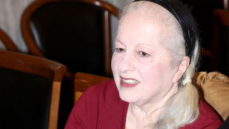 Ελένη Γερασιμίδου για την κόντρα Βαρθακούρη – Χρηστίδου: «Έχει παρεξηγηθεί απολύτως, το νοικοκυριό είναι δουλειά και δικαιούται σύνταξη»