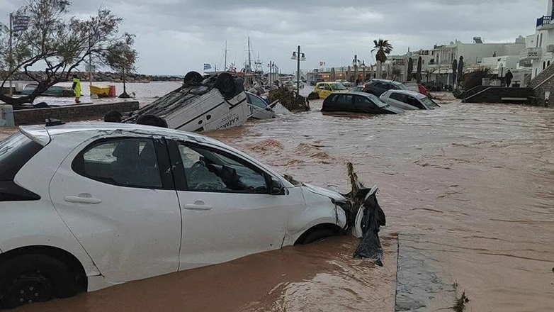 Συνεχίζεται η κακοκαιρία – Τι θα γίνει στην Αττική τις επόμενες ώρες – Καταστροφές στις Κυκλάδες  και στην Κρήτη