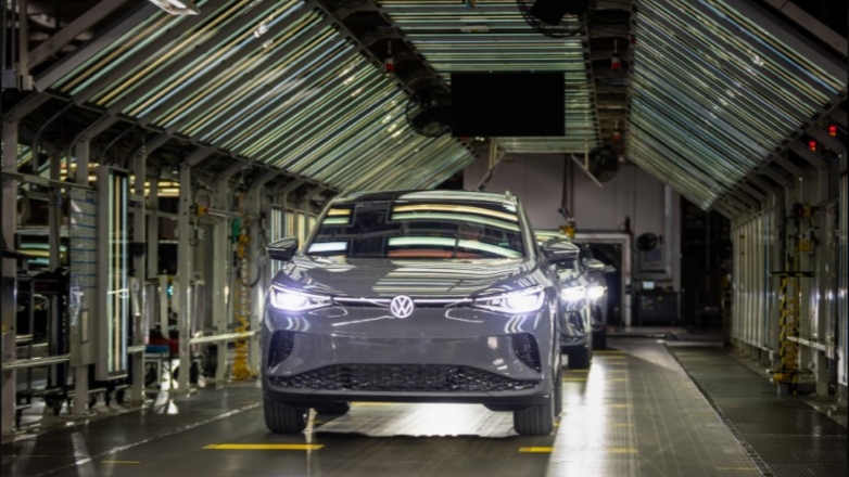 Με «τέλος εισαγωγής» απαντά η Volkswagen στους δασμούς Τραμπ