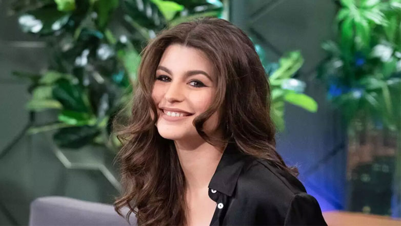 Σοκάρει η Δανάη Παππά για τον πατέρα της: «Ήταν δύσκολη η κατάσταση με τις καταχρήσεις»