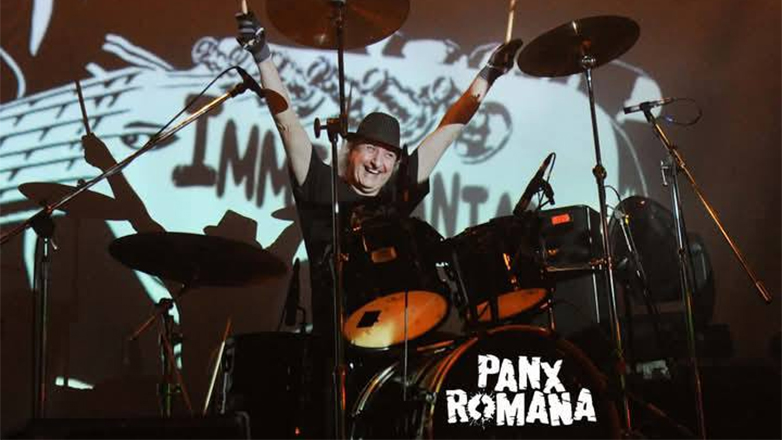 Για το Δημήτρη Δημητράκα με μια κιθάρα στο Κύτταρο Live Club