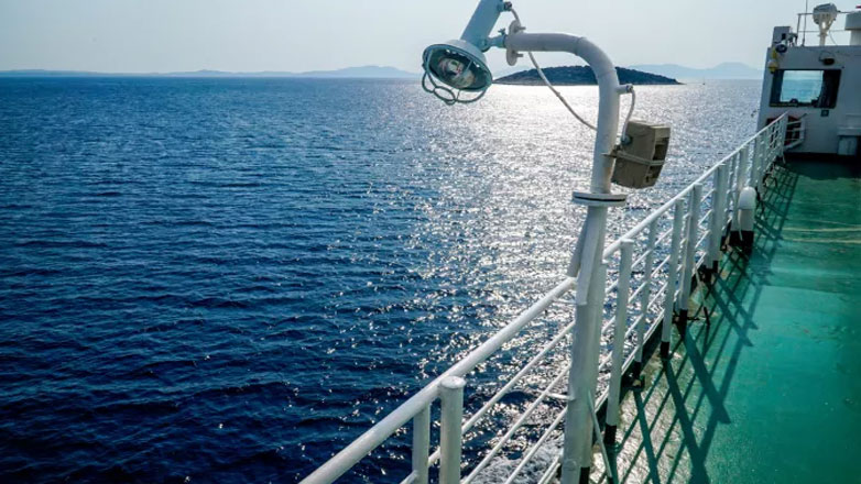 Μαθήτρια έπεσε θύμα ξυλοδαρμού από επιβάτη πλοίου σε σχολική εκδρομή