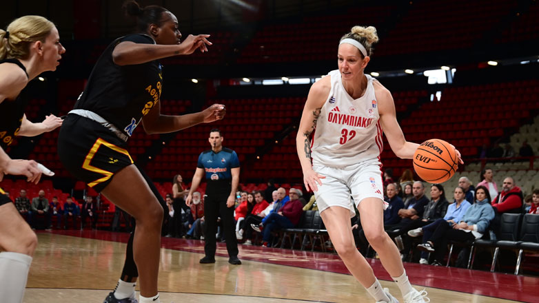 Μπάσκετ γυναικών: «Σαρωτικός» ο Ολυμπιακός απέναντι στον Αθηναϊκό