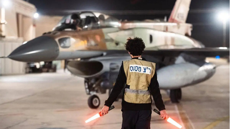 Περίπου 1000 Ισραηλινοί πιλότοι απειλούνται με απόλυση επειδή ζητούν τον τερματισμό του πολέμου στη Γάζα