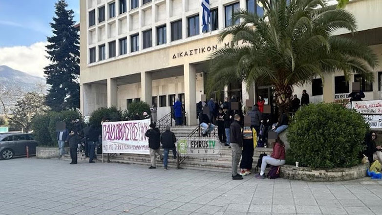 Ξεκίνησε η δίκη του επιχειρηματία από τα Ιωάννινα, που βίαζε την κόρη του