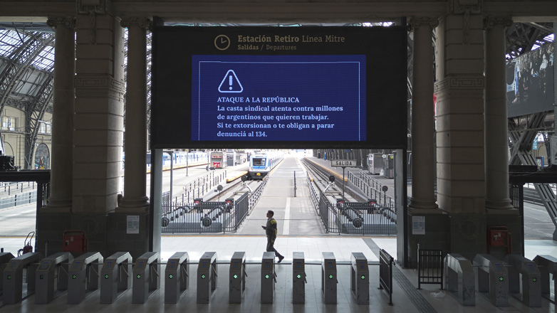 Αργεντινή: Γενική απεργία σε ένδειξη διαμαρτυρίας για τα σκληρά μέτρα λιτότητας
