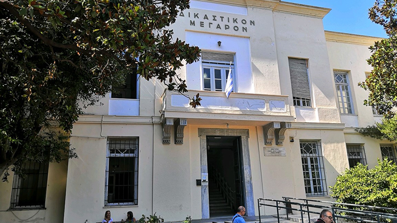 Στη φυλακή για 30 μέρες 19χρονος που παραβίασε τρεις σηματοδότες