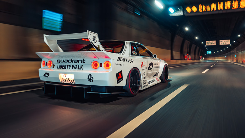 O Lando Norris κατακτά τους θρυλικούς δρόμους του Τόκιο με ένα Liberty Walk R32 Skyline