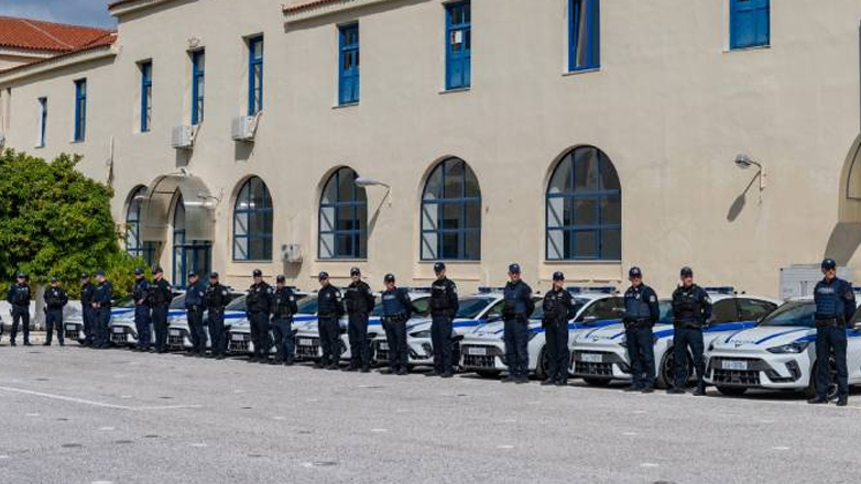 Η ΔΕΗ δώρισε ηλεκτρικά οχήματα στην Ελληνική Αστυνομία
