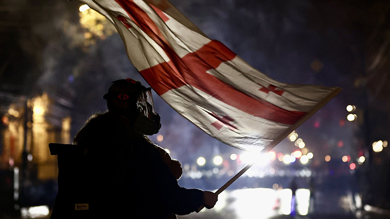 Απαγορεύτηκε σε Ρώσο φωτογράφο να παραλάβει το βραβείο του στην ΕΕ