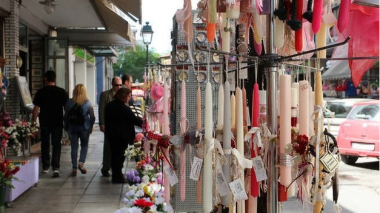 Συνεχόμενο ωράριο λειτουργίας στα εμπορικά καταστήματα