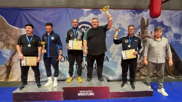 Τραπεζούντα και Ολύμπιοι Κατερίνης πρωταθλητές U17 σε ελευθέρα και γυναικεία Πάλη