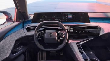 PEUGEOT: Το νέο εντυπωσιακό i- cockpit κάνει πρεμιέρα στο ολοκαίνουργιο 3008