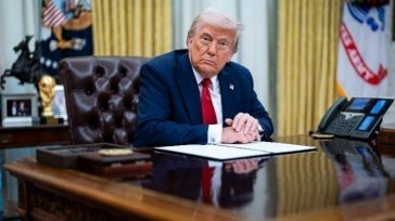 Τηλεφωνική επικοινωνία Τραμπ με τον σουλτάνο του Ομάν για τον επόμενο γύρο συνομιλιών με το Ιράν