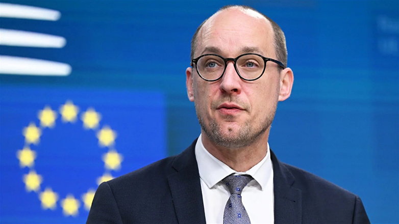 Βέλγιο: «Κάθε ευρώ που πηγαίνει σε εξοπλισμούς κόβεται από το κοινωνικό κράτος»