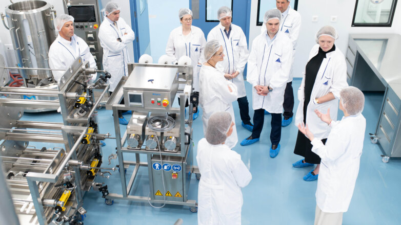 Επίσκεψη αποστολής του Ευρωπαϊκού Κοινοβουλίου στο έργο Βιοτεχνολογίας της DEMO