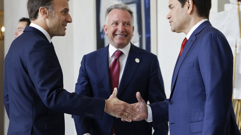 Συνάντηση Μακρόν – Ρούμπιο για το Ουκρανικό