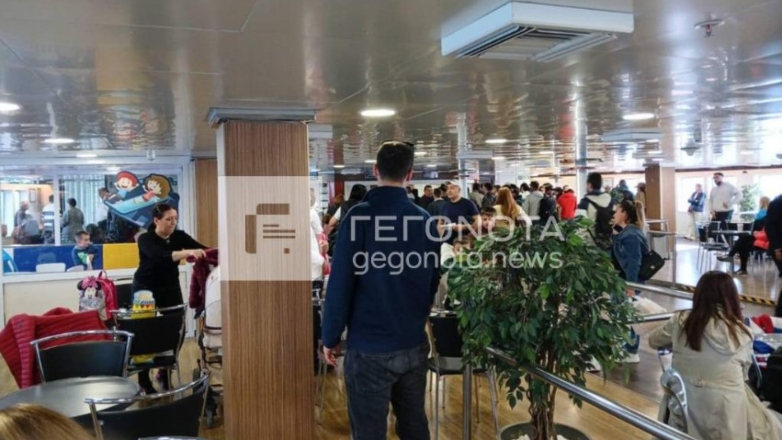 Βρέθηκε λύση για τους επιβάτες του πλοίου, που υπέστη μηχανική βλάβη