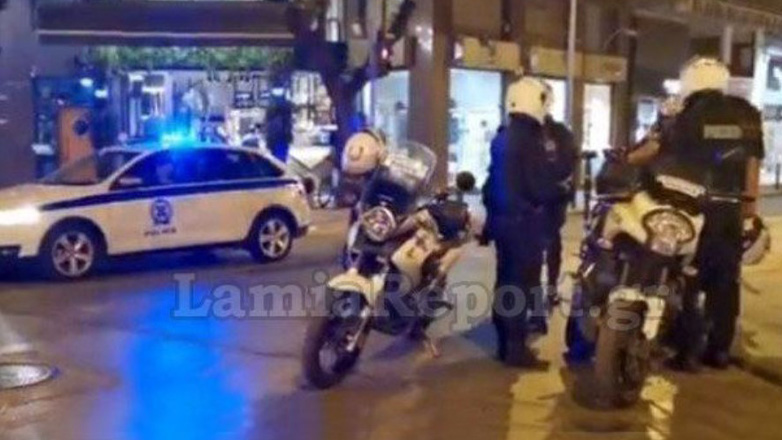 Ομαδικός καυγάς στο κέντρο της Λαμίας