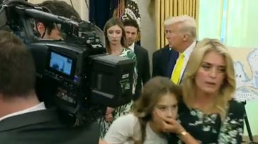 Διακόπηκε απότομα η συνέντευξη Τύπου του Ντόναλντ Τραμπ μετά από λιποθυμία ανήλικου κοριτσιού