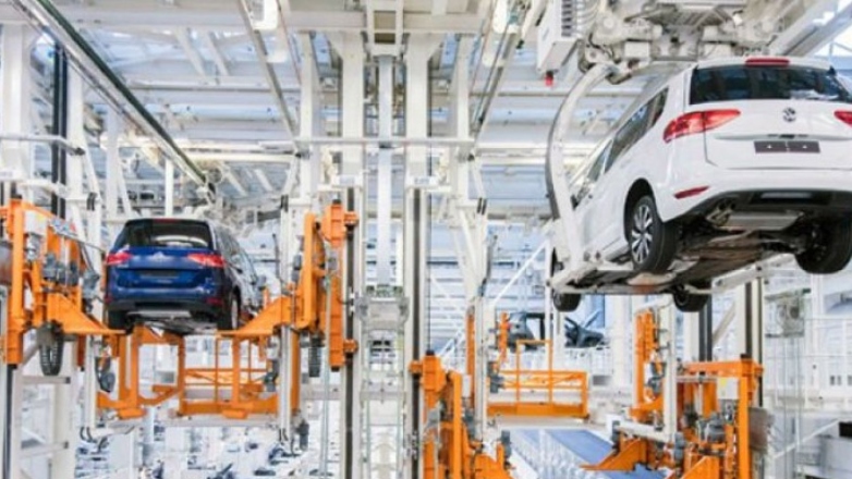 Στις ΗΠΑ λόγω δασμών σκέφτεται να μεταφέρει τμήμα της παραγωγής Audi ο όμιλος Volkswagen