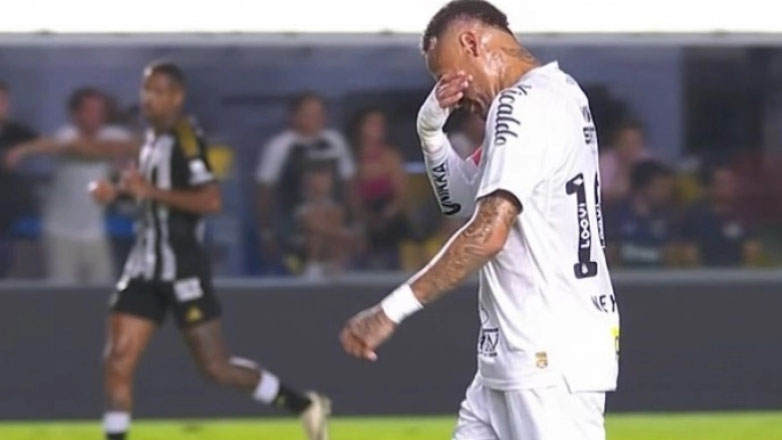 Σάντος: Ένα μήνα θα μείνει εκτός ο Νεϊμάρ