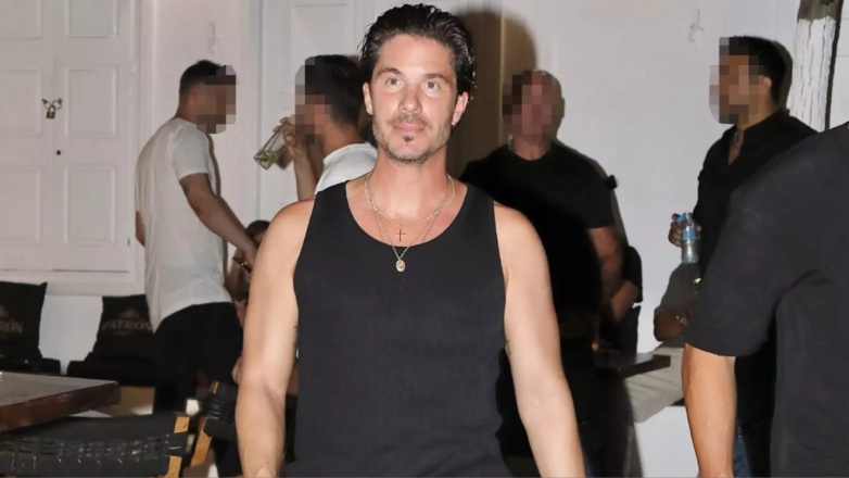 Νίκος Οικονομόπουλος: Πάσχα στη Μύκονο – Απολαμβάνει στιγμές ξεκούρασης στο νησί των ανέμων