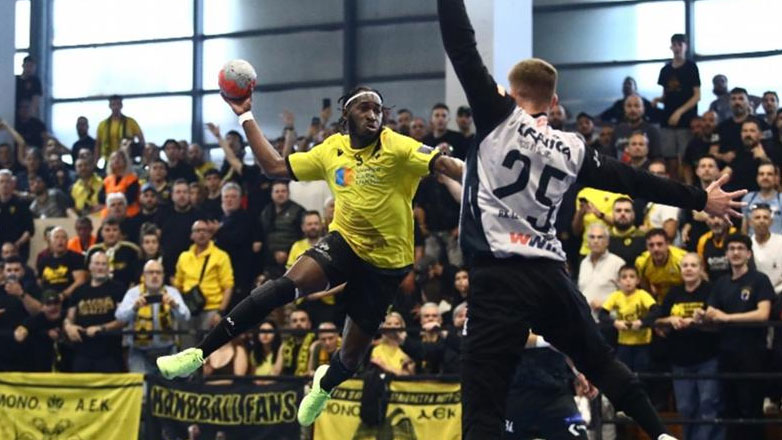 Χάντμπολ: Με το ένα πόδι στους τελικούς του European Cup η ΑΕΚ, 37-28 την Ίζβιντατς