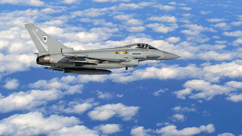 Η Βρετανία αναχαίτισε ρωσικά πολεμικά αεροσκάφη επάνω από τη Βαλτική