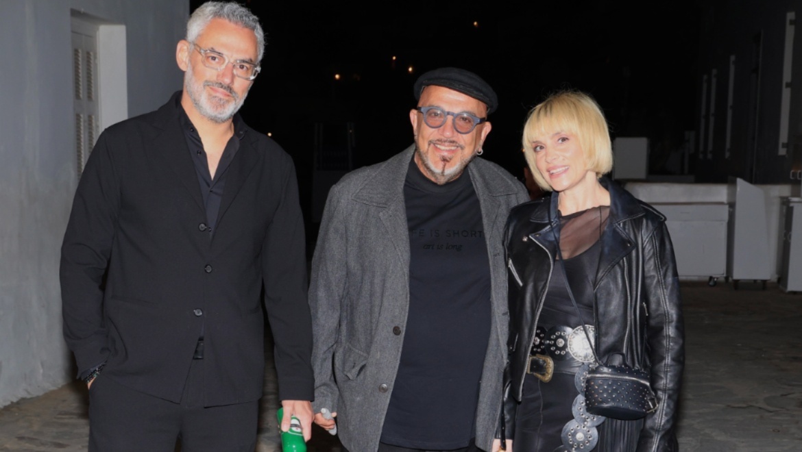 Ελεωνόρα Ζουγανέλη – Νίκος Συρίγος: Στο νησί των ανέμων για το Πάσχα – Στο πλευρό τους ο Γιάννης Ζουγανέλης