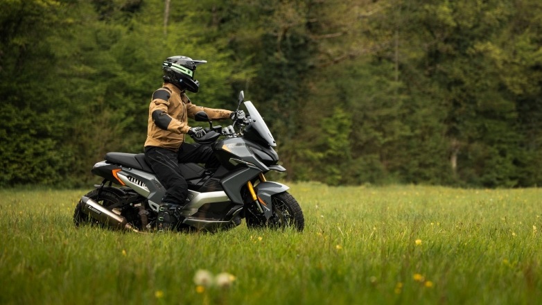 Ανοιξιάτικες προσφορές από την Peugeot Motocycles