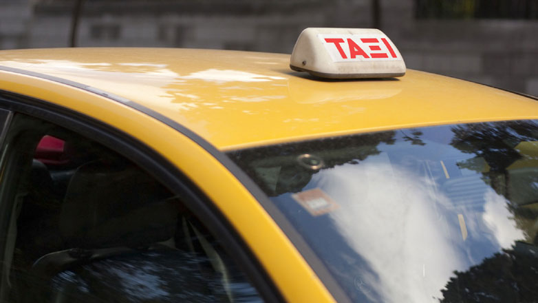 Συνελήφθη μετά από καταδίωξη 46χρονος που έκλεψε ταξί