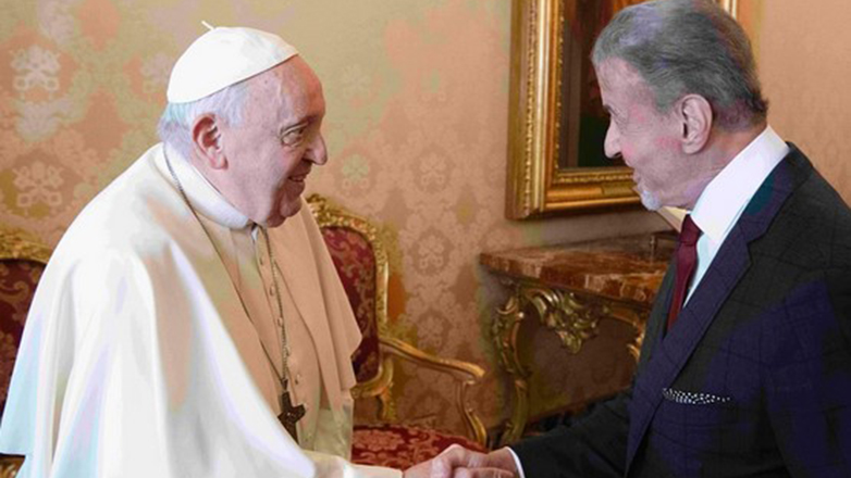 Το Χόλιγουντ αποχαιρετά τον Πάπα Φραγκίσκο – Τι έγραψαν διάσημοι αστέρες