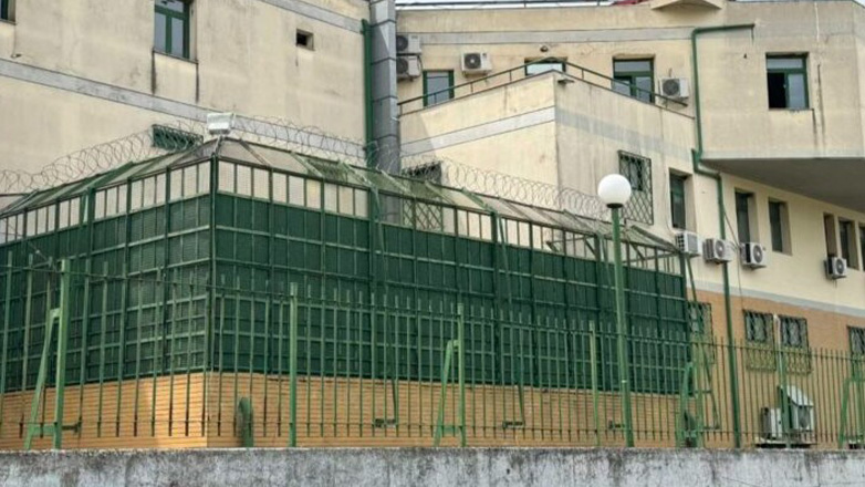 Αιτωλοακαρνανία: Παραδόθηκε 20χρονος δραπέτης