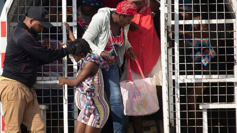 Δομινικανή Δημοκρατία: Κυνήγι παράτυπων μεταναστριών στα μαιευτήρια