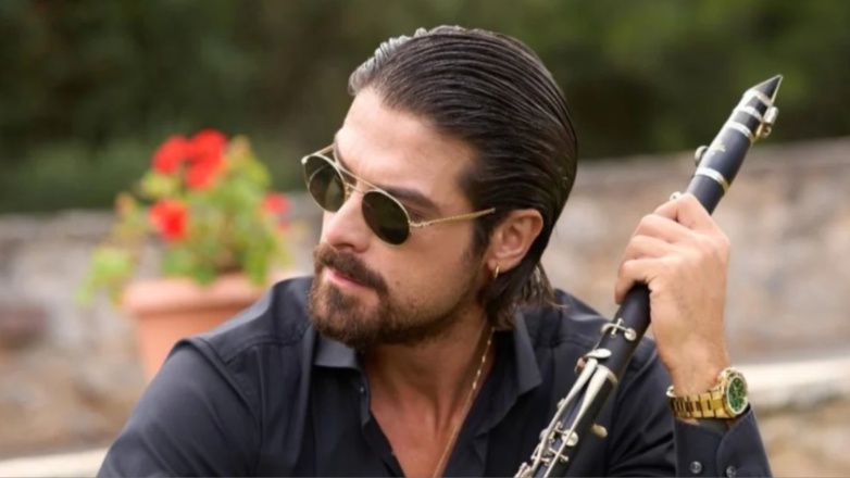 Άρης Μουγκοπέτρος: Μεταφέρεται εσπευσμένα στο Νοσοκομείο «Γεννηματάς» – Τι συνέβη