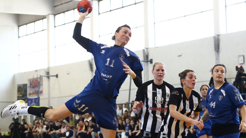Χάντμπολ Γυναικών: Μία νίκη μακριά από τον τίτλο η Νέα Ιωνία, 26-24 τον ΠΑΟΚ
