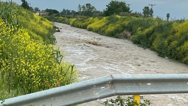 Υπερχείλιση ρέματος στη Χαλκιδική