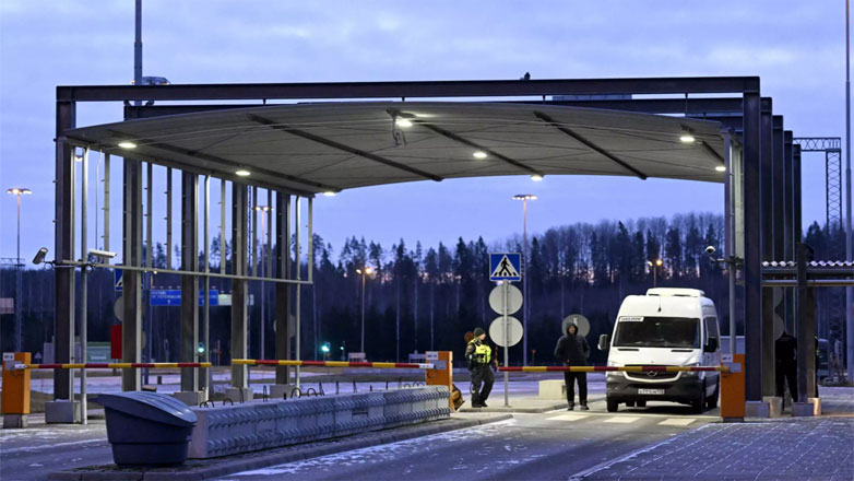 Οι κινήσεις των Ρώσων στρατιωτικών που θέτουν σε εγρήγορση την Ευρώπη
