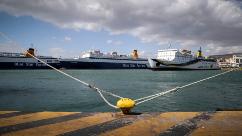 Απαγορευτικό απόπλου σε ορισμένα δρομολόγια από Πειραιά, Ραφήνα και Λαύριο