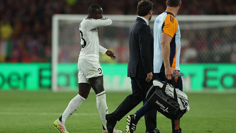 Ρεάλ Μαδρίτης: Τέλος η σεζόν και για τον Μεντί