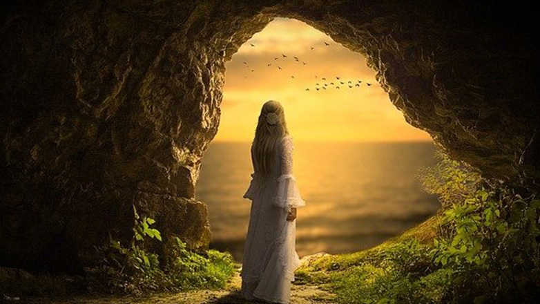 Πρόσεχε πώς Μιλάς στον Εαυτό σου γιατί Ακούς!