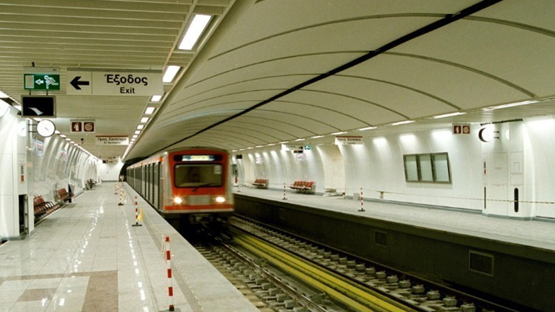 Νεκρός ο άνδρας που έπεσε στις γραμμές του μετρό «Ακρόπολη»