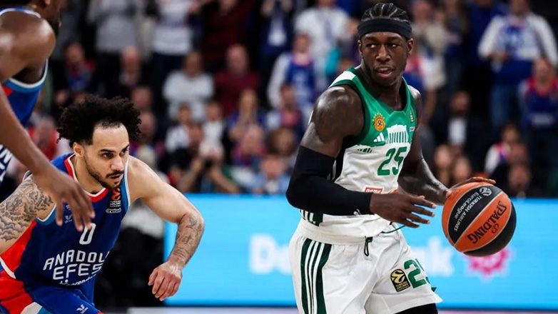 Ο Κέντρικ Ναν έμεινε χωρίς τρίποντο για πρώτη φορά μετά από 41 συνεχόμενα παιχνίδια στην EuroLeague