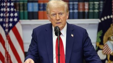 Τραμπ: Δευτερογενείς κυρώσεις για όσους αγοράζουν ιρανικό πετρέλαιο