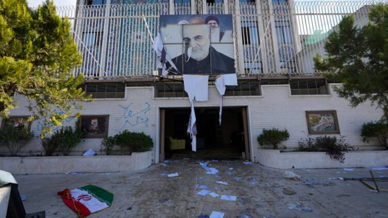 Reuters: Έγγραφα αποκαλύπτουν πώς απέτυχε το «Σχέδιο Μάρσαλ» του Ιράν στη Συρία