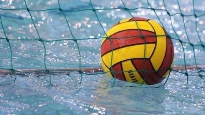 Πόλο: Ο Απόλλων Σμύρνης «σκούπισε» τον Πανιώνιο και πέρασε στην τετράδα