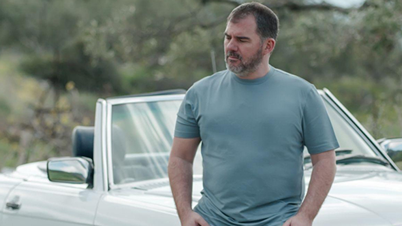 Αντώνης Καράτζης: Nέο ζεϊμπέκικο με την υπογραφή Φοίβου