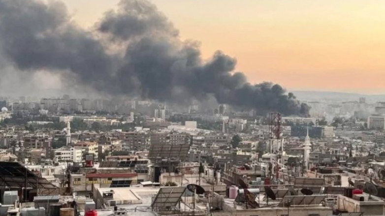 Το Ισραήλ «σφυροκοπά» από αέρος την Συρία